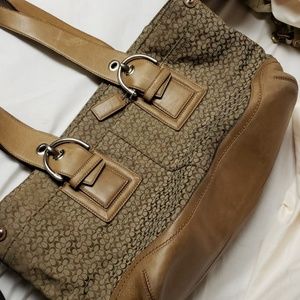 Coach handbag/purse